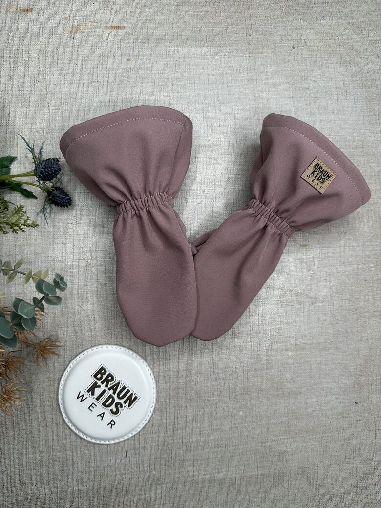 Starpsezonas softshell cimdi - pūderrozā ar raibu plaukstiņu