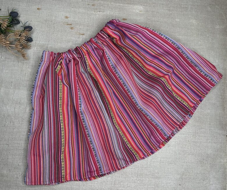 Tautiska stila svārki - fuksiju rozā 