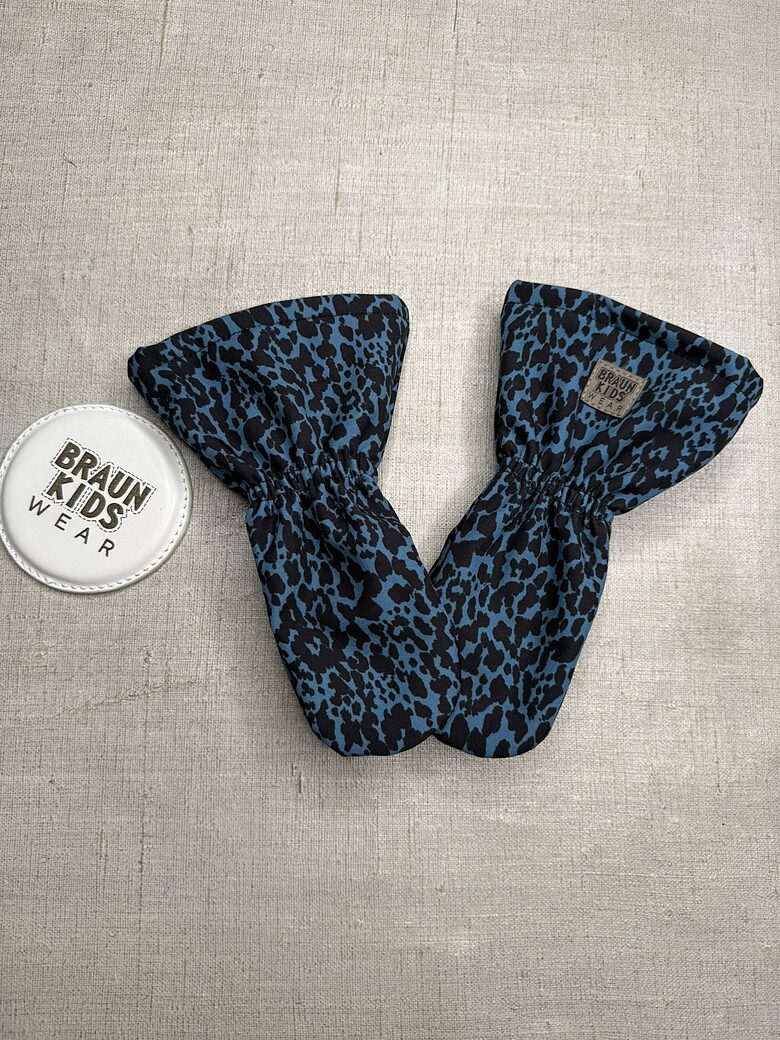 Ready-to-Ship Spring Autumn Softshell Mittens - leopard blue