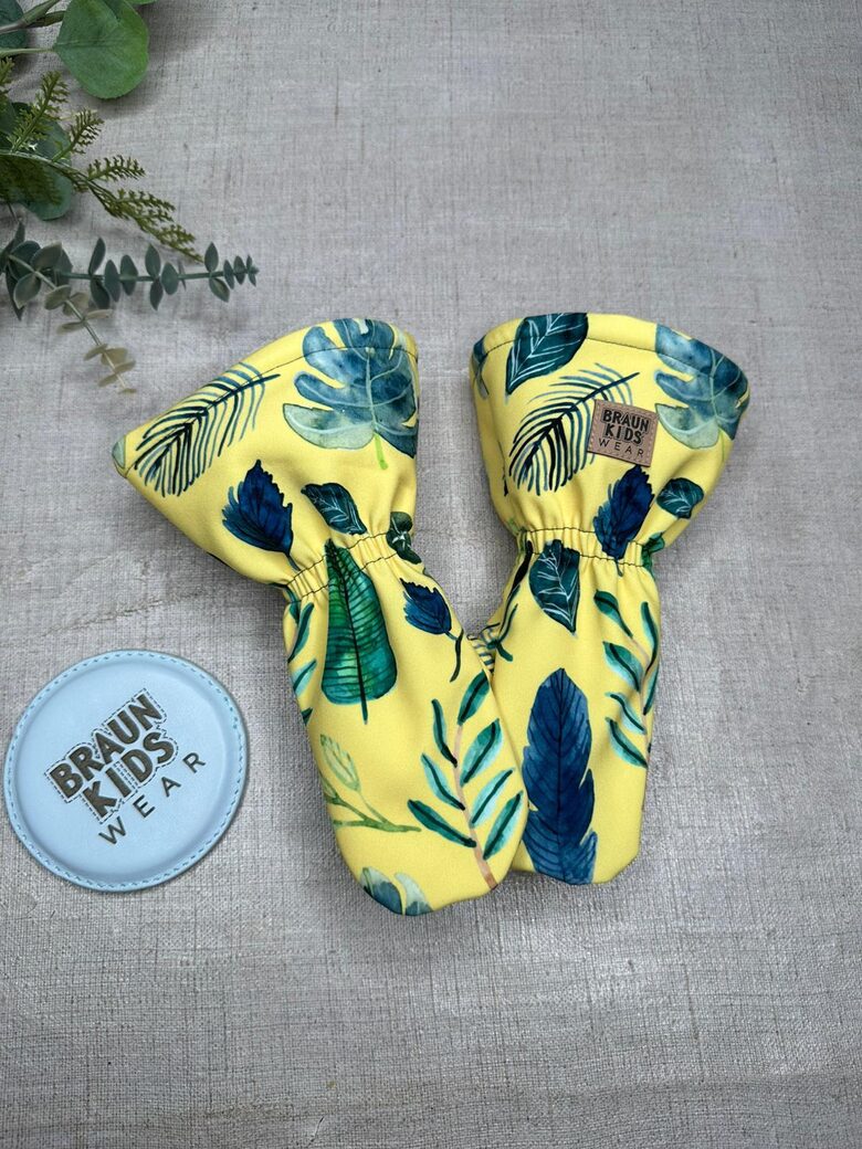 Ziemas softshell cimdi bērniem ar flīsa oderi -  Lapas uz dzeltena