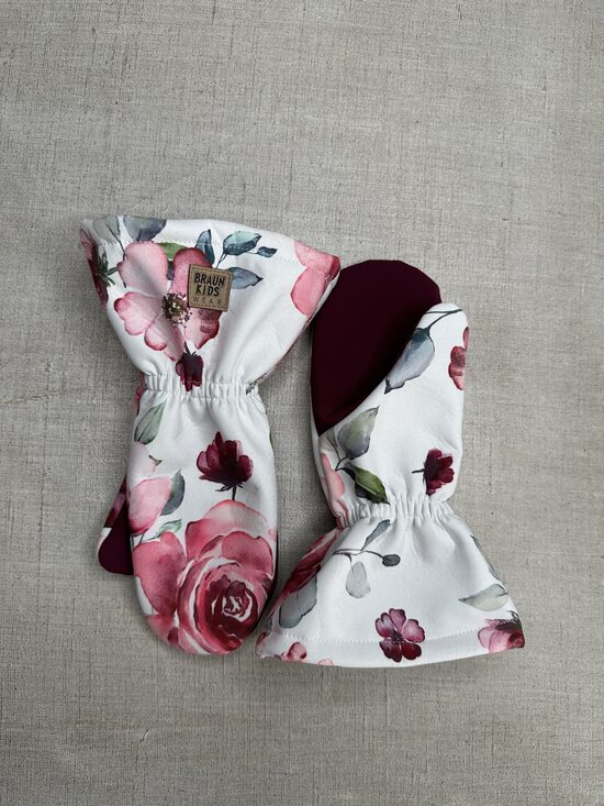 Ready-to-Ship Spring Autumn Softshell Mittens - Roses and Wine