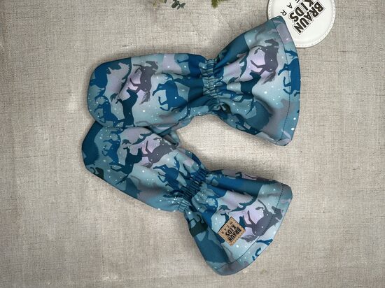 Ready-to-Ship Spring Autumn Softshell Mittens - Petrol Horses