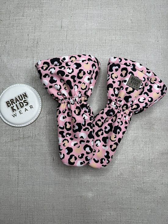 Ready-to-Ship Spring Autumn Softshell Mittens - Pink Panther