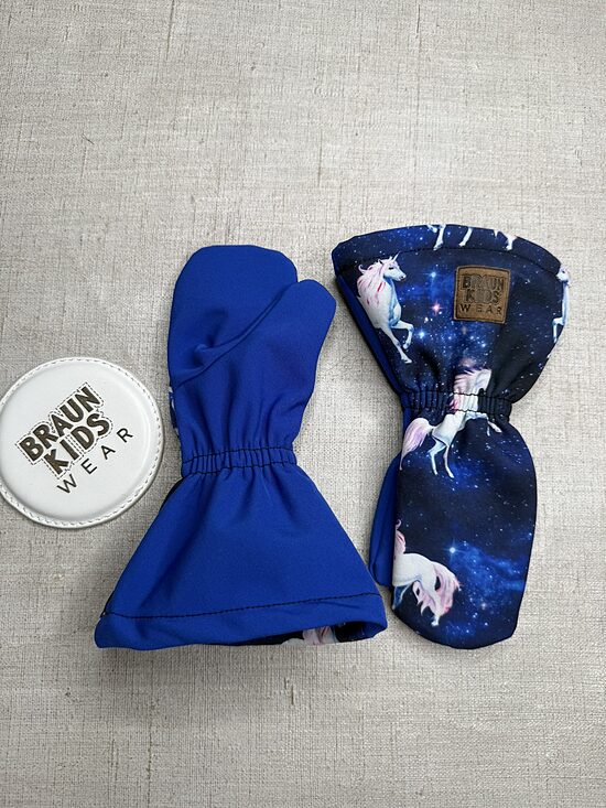 Ready-to-Ship Spring Autumn Softshell Mittens - Unicorns with blue