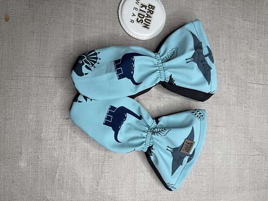 Ready-to-Ship Spring Autumn Softshell Mittens - Dino on blue and grey