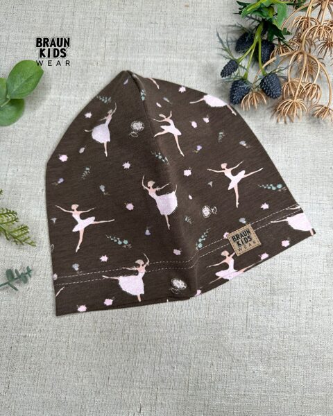 Plānais beanie (kokvilnas trikotāža vienā kārtā) - balerīnas uz brūngana 50.izm